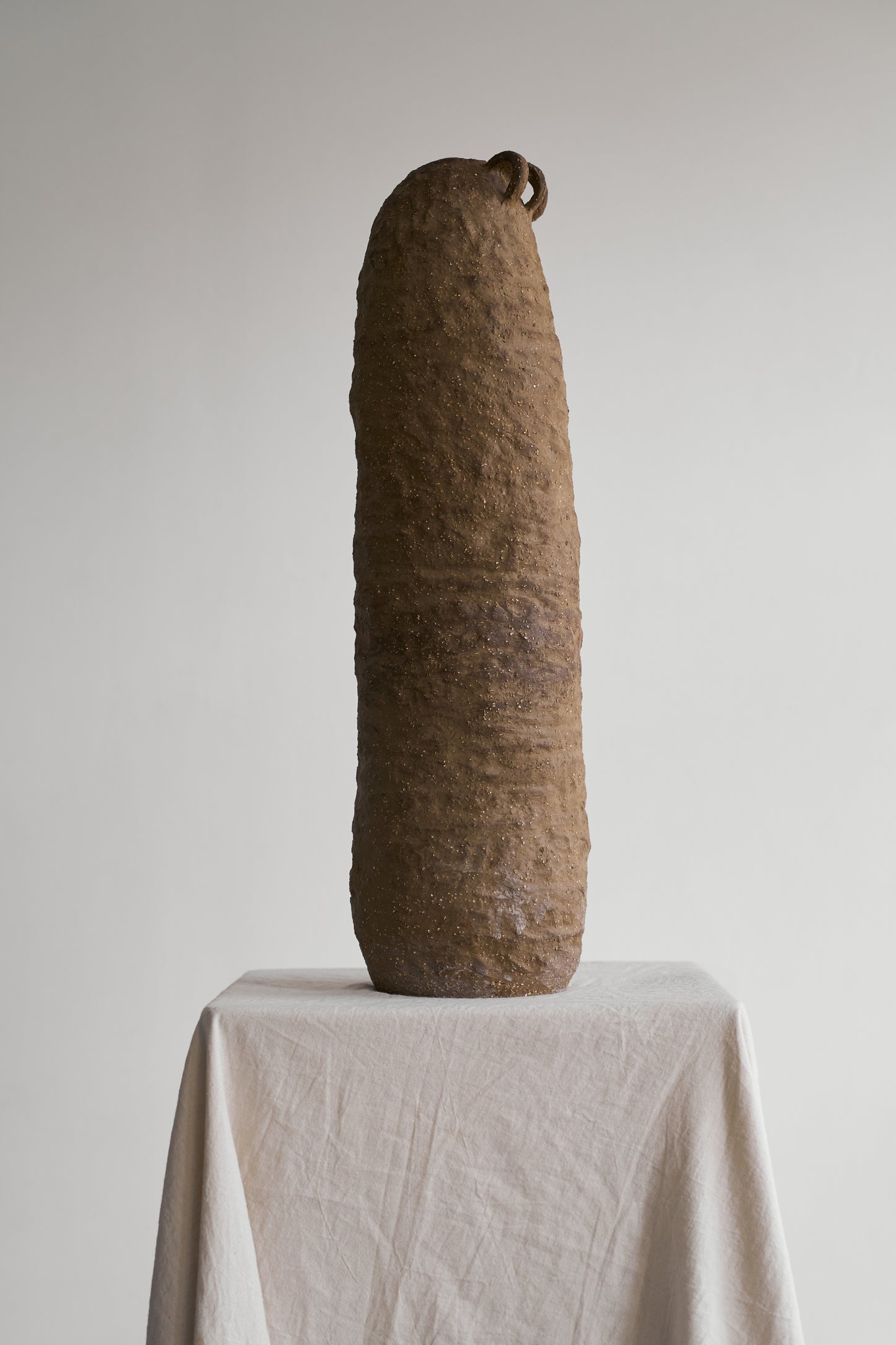 HUM - ceramic vase